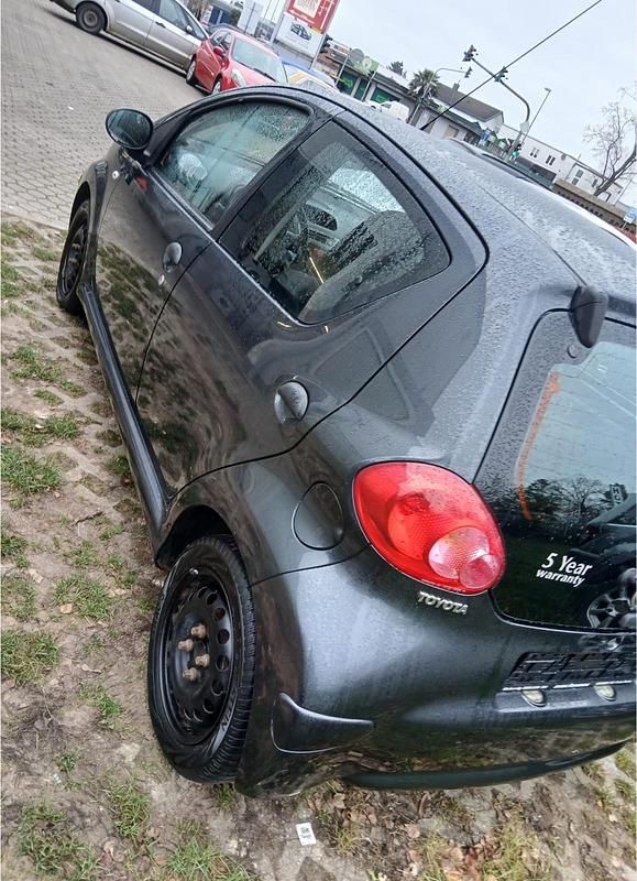 Gebraucht Toyota Aygo 68 PS (50 kW) 2008 Grau Kleinwagen