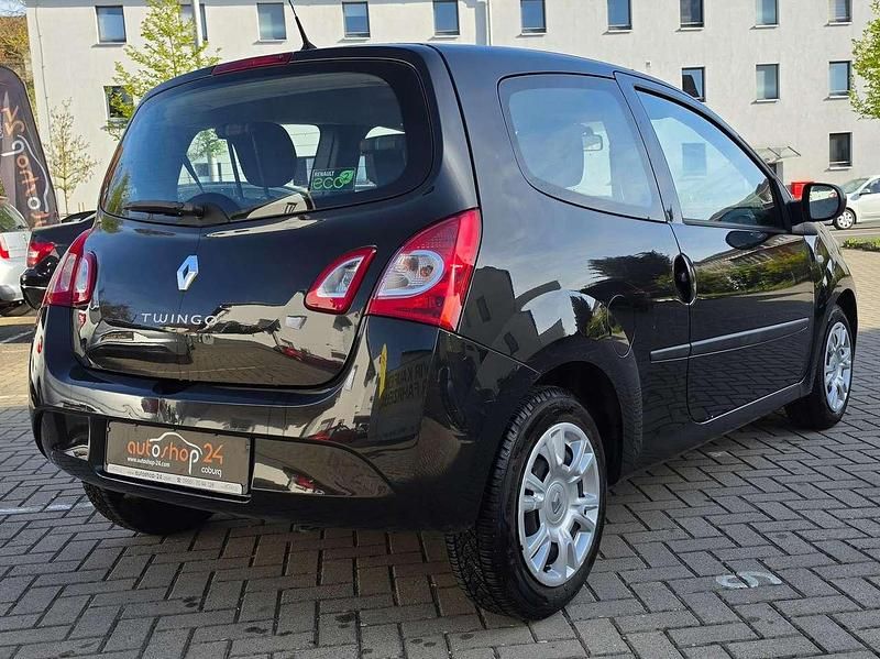 Second-hand Renault Twingo Expression 75 CP (55 kW) 2012 Negru Hatchback
