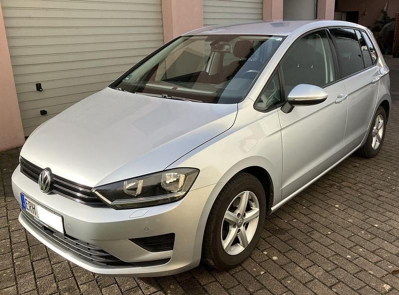Silber Gebraucht 2014 VW Golf Sportsvan Van / Kleinbus | 9.500 € (Fairer Preis) - Bild 1/4