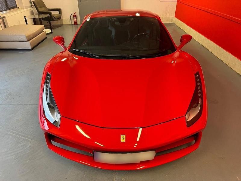 Gebraucht Ferrari 488 670 PS (492 kW) 2018 Rot