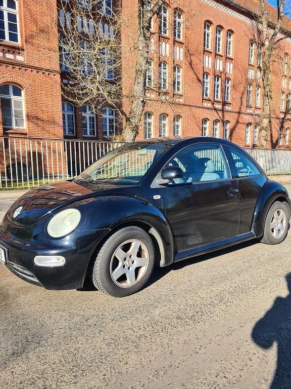 Gebraucht VW New Beetle 116 PS (85 kW) 2000 Schwarz Kleinwagen