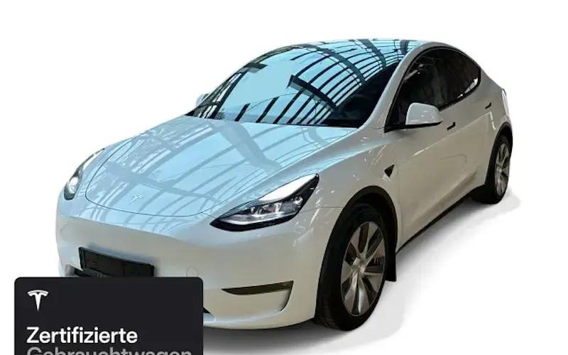 Gebraucht Tesla Model Y 273 kW (372 PS) 2023 Weiß SUV