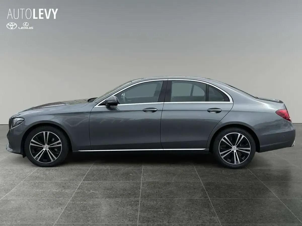 Gebraucht Mercedes E450 Avantgarde 367 PS (269 kW) 2019 Grau Limousine