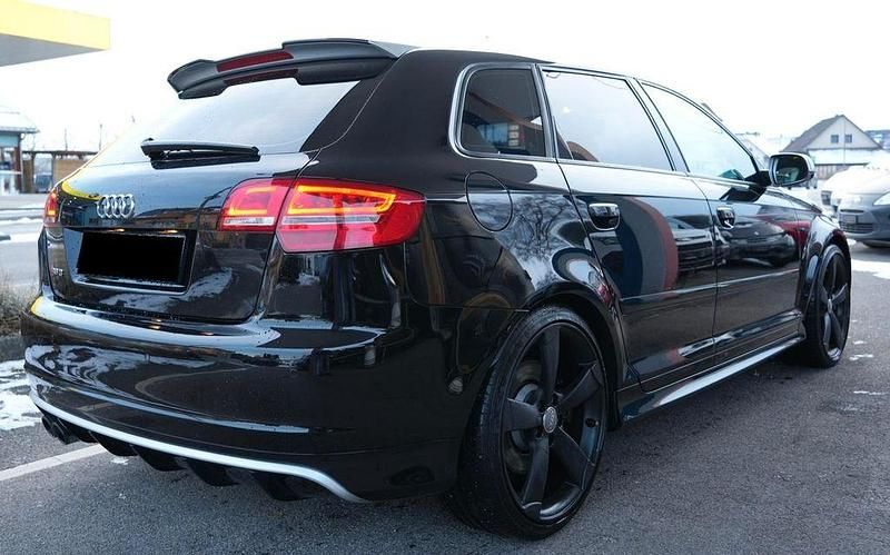Gebraucht Audi RS3 Sport 340 PS (250 kW) 2012 Schwarz Limousine