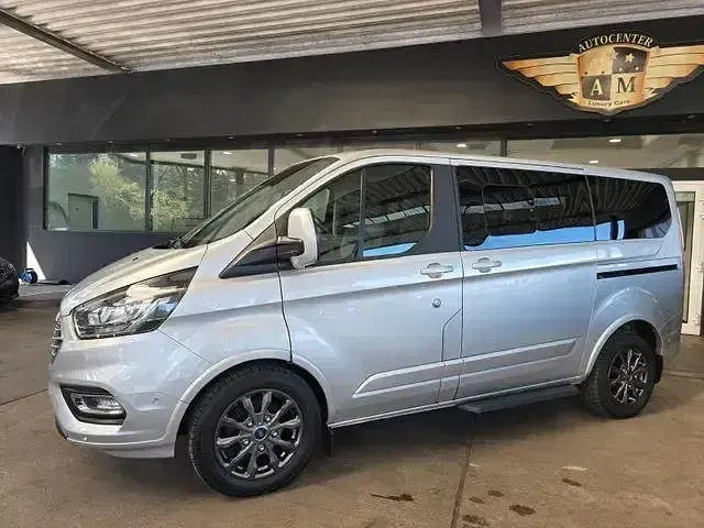 Gebraucht Ford Tourneo Custom Titanium 190 PS (139 kW) 2021 Andere Van
