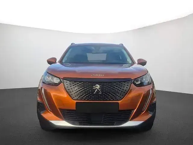 Gebraucht Peugeot 2008 Allure 131 PS (96 kW) 2021 Orange SUV