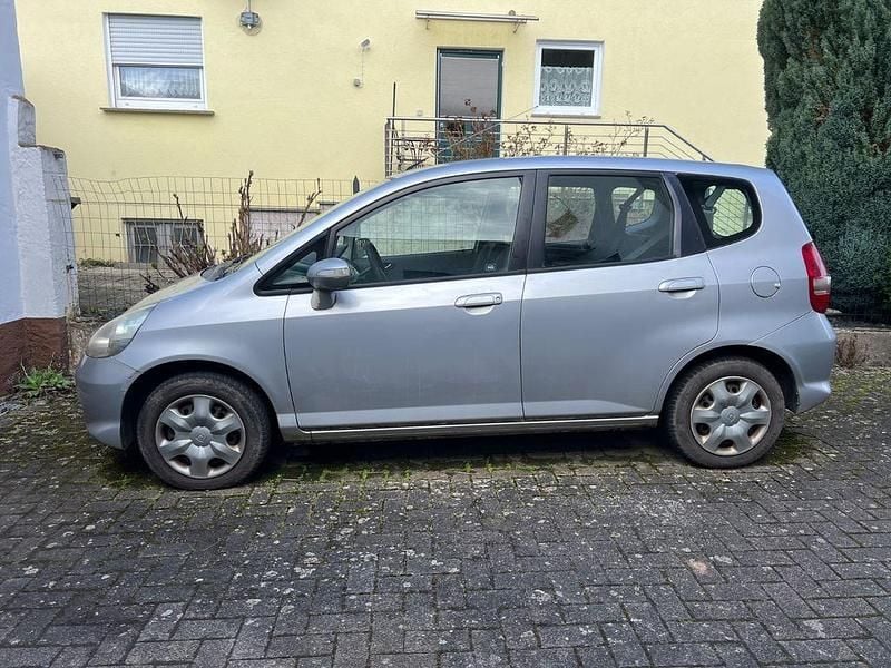 Gebraucht Honda Jazz ES 83 PS (61 kW) 2005 Silber Kleinwagen
