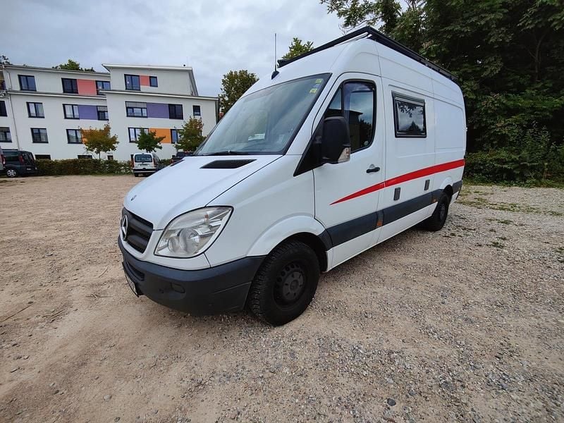 Weiß Gebraucht 2011 Mercedes Sprinter Van | 25.000 € - Bild 1/4