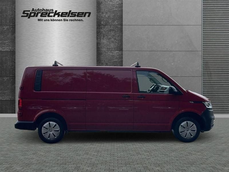 Gebraucht VW T6.1 110 PS (80 kW) 2022 Rot Van