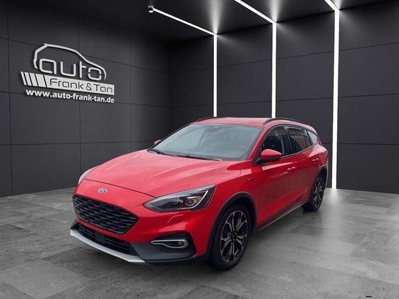 Rot Gebraucht 2019 Ford Focus Active Limousine | 15.790 € (Fairer Preis) - Bild 1/4