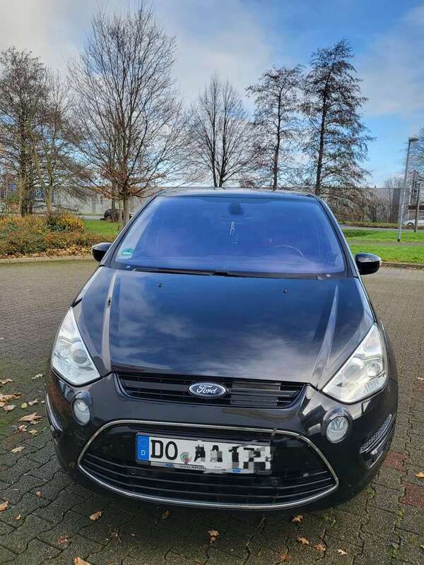 Gebraucht 2014 Ford S-MAX Titanium Van / Kleinbus | 8.299 € (Fairer Preis) - Bild 1/4