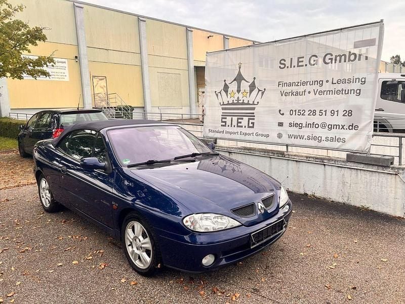 Blau Gebraucht 2000 Renault Mégane Cabriolet Cabrio | 2.890 € (Guter Preis) - Bild 1/4