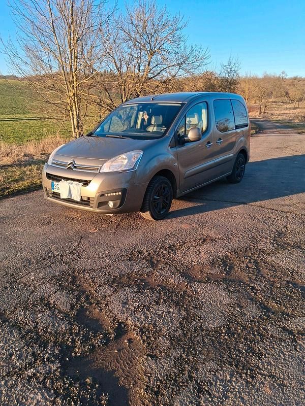 Gebraucht Citroën Berlingo 99 PS (72 kW) 2015 Beige Van / Kleinbus