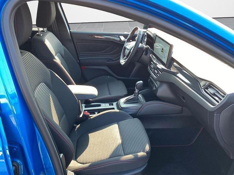 Gebraucht Ford Focus Cool & Connect 155 PS (114 kW) 2020 Frostweiß Kombi