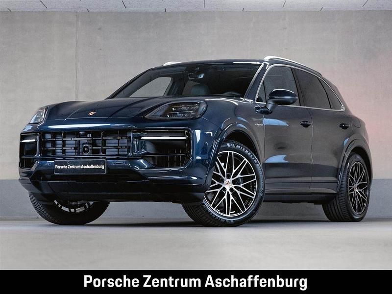 Nouă Porsche Cayenne 470 CP (345 kW) 2025 Albastru SUV