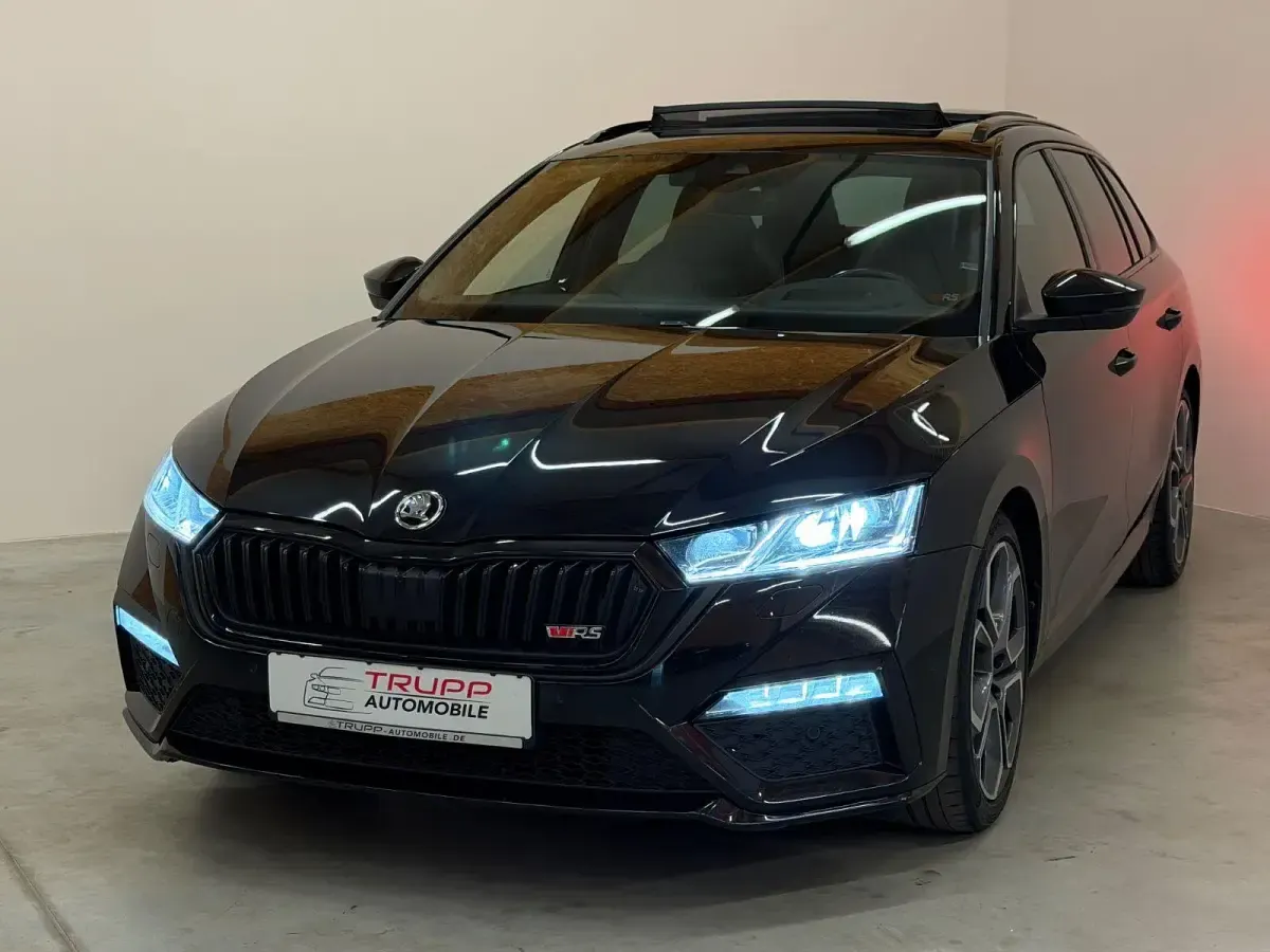Gebraucht Skoda Octavia RS 200 PS (147 kW) 2023 Schwarz Kombi
