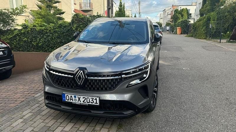 Grau Gebraucht 2023 Renault Austral Techno SUV | 27.700 € (Superpreis) - Bild 1/4