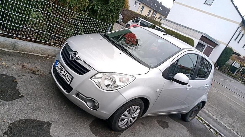 Grau Gebraucht 2010 Opel Agila Kleinwagen | 1.100 € (Superpreis) - Bild 1/4