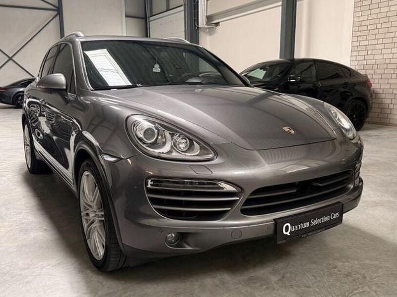 Gebraucht Porsche Cayenne 245 PS (180 kW) 2013 Grau SUV