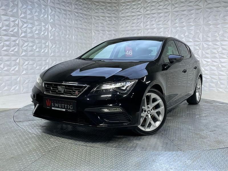 Schwarz Gebraucht 2018 Seat Leon FR Limousine | 14.890 € (Fairer Preis) - Bild 1/4