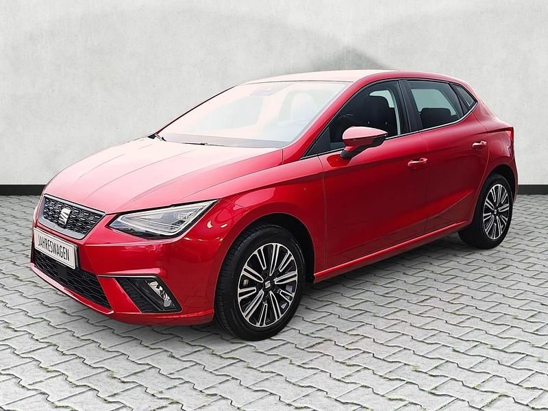 Gebraucht Seat Ibiza Style 95 PS (69 kW) 2025 Desire rot metallic Limousine