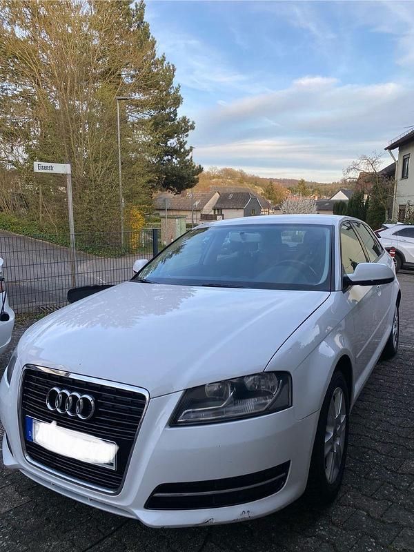 Second-hand Audi A3 105 CP (77 kW) 2011 Alb Hatchback