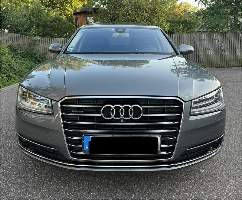 Grau Gebraucht 2017 Audi A8L Limousine | 21.990 € (Guter Preis) - Bild 1/4