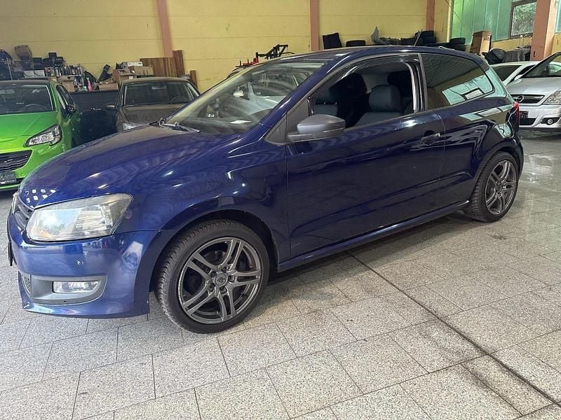 Gebraucht VW Polo Trendline 60 PS (44 kW) 2011 Blau Limousine