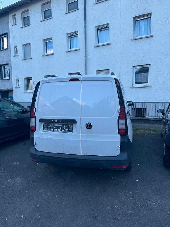 Gebraucht VW Caddy Maxi 122 PS (89 kW) 2021 Weiß Van / Kleinbus