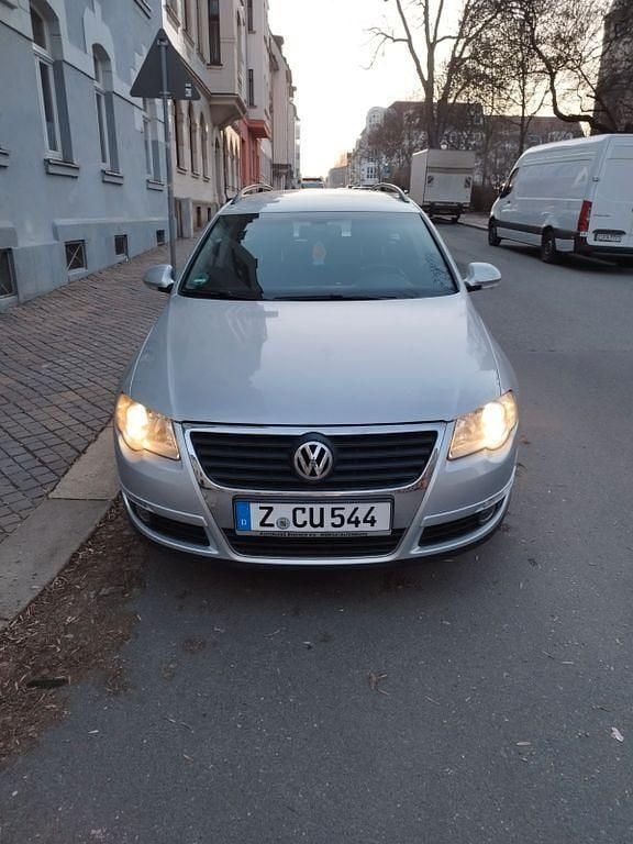 Gebraucht VW Passat Comfortline 102 PS (75 kW) 2007 Silber Limousine