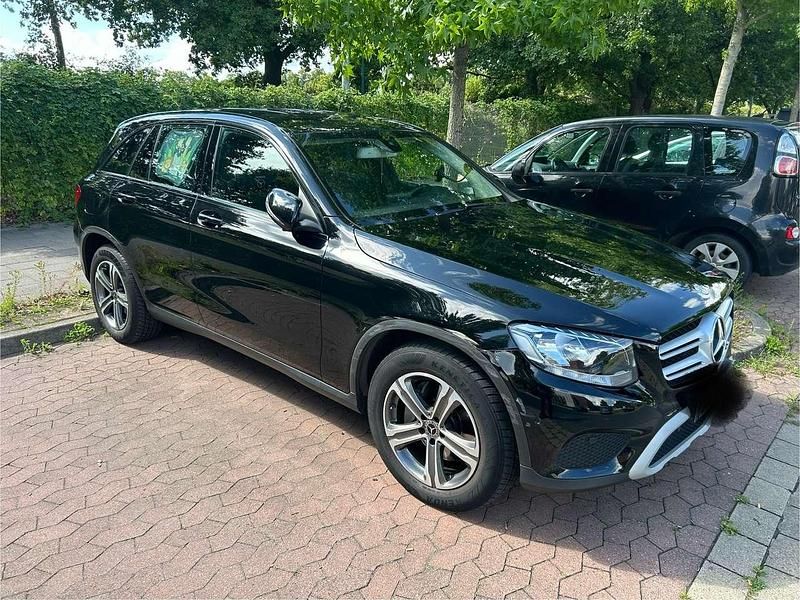 Gebraucht 2019 Mercedes GLC220 SUV | 24.500 € (Superpreis) - Bild 1/4