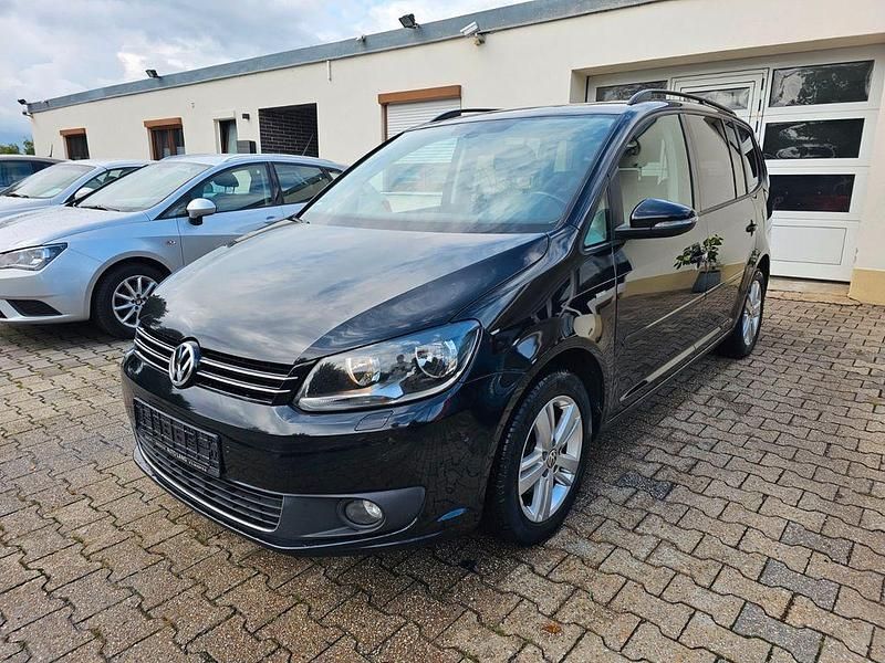 Schwarz Gebraucht 2013 VW Touran Match Van / Kleinbus | 6.499 € (Fairer Preis) - Bild 1/4