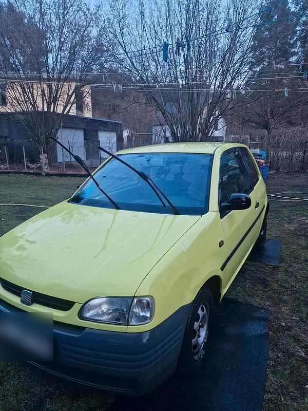Second-hand Seat Arosa 50 CP (36 kW) 2000 Galben Hatchback