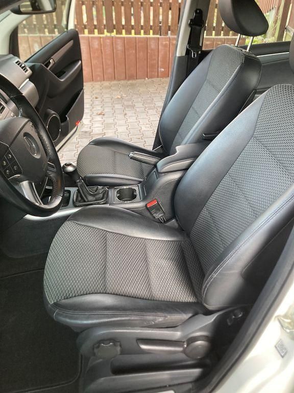 Gebraucht Mercedes B160 95 PS (69 kW) 2010 Weiß Van / Kleinbus