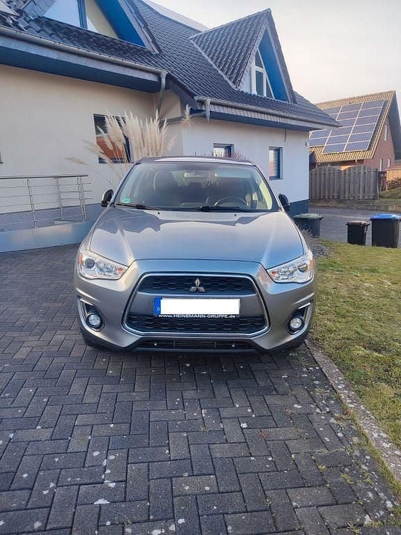 Gebraucht Mitsubishi ASX 150 PS (110 kW) 2015 Grau SUV