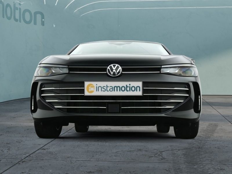 Gebraucht VW Passat Business 150 PS (110 kW) 2024 Schwarz Van / Kleinbus