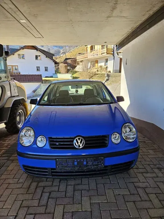 Gebraucht VW Polo Basis 75 PS (55 kW) 2003 Blau Limousine