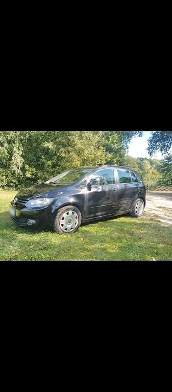 Gebraucht VW Golf VI Team 105 PS (77 kW) 2011 Schwarz Kleinwagen