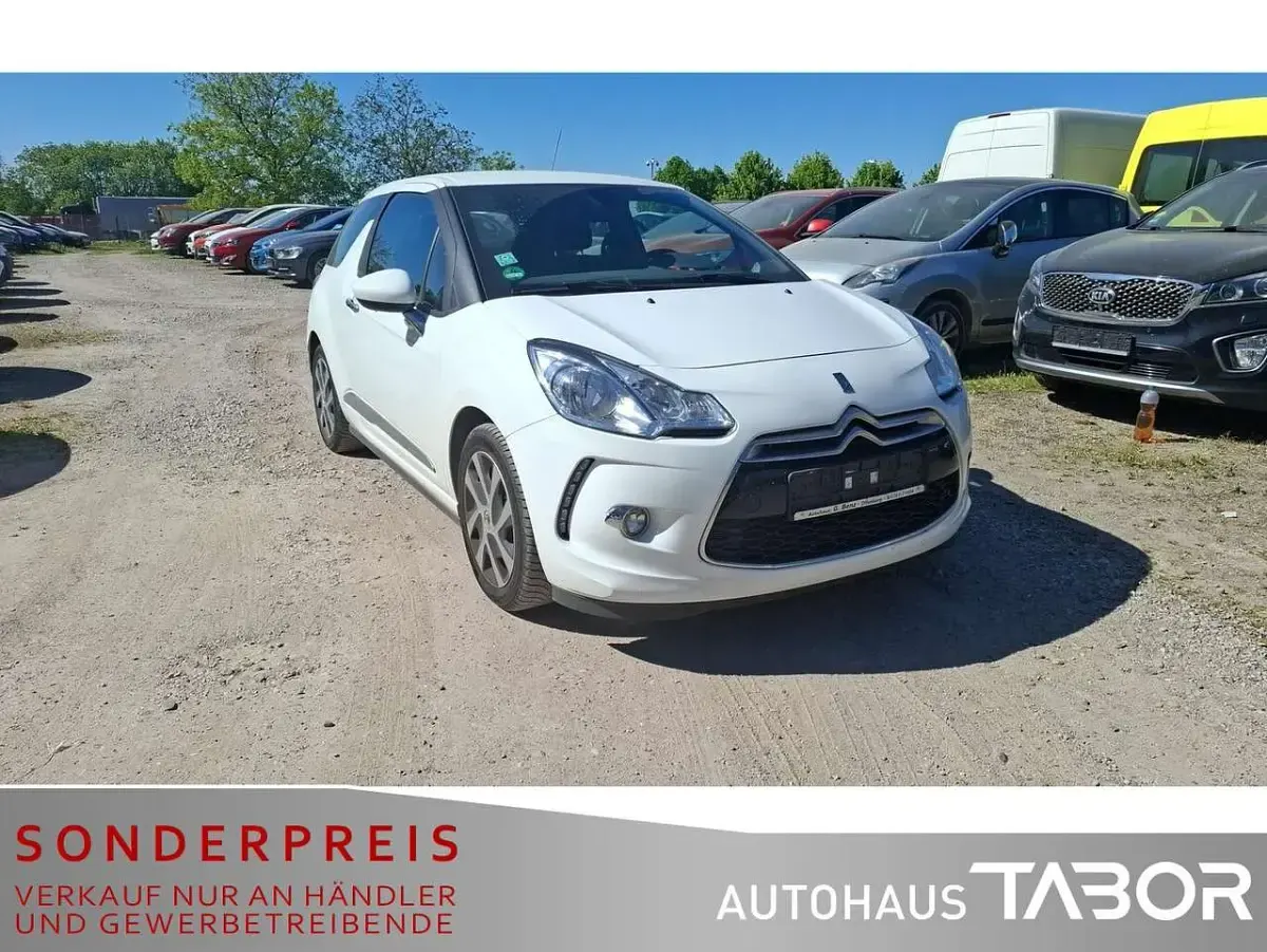 Gebraucht Citroën DS3 Chic 82 PS (60 kW) 2015 Lack weiss banquise/deckende l Kleinwagen