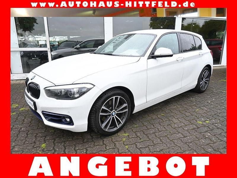 Alpinweiss iii Gebraucht 2019 BMW 120 Sport Line Kleinwagen | 18.700 € (Fairer Preis) - Bild 1/4
