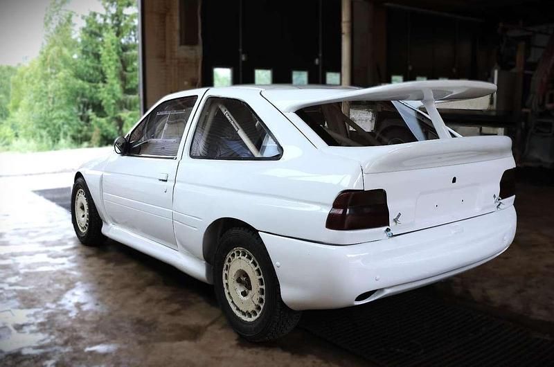 Gebraucht Ford Escort RS 460 PS (338 kW) 1992 Limousine