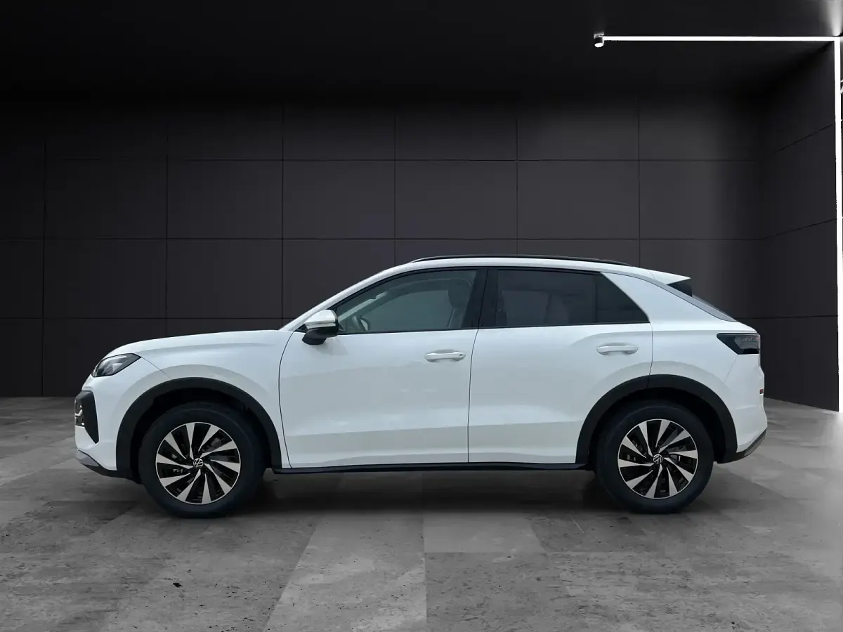 Neu VW T-Roc 150 PS (110 kW) 2026 Pure white SUV