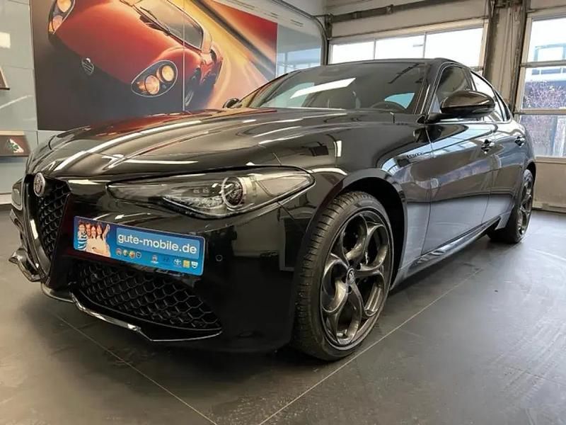 Othercolor Gebraucht 2020 Alfa Romeo Giulia Veloce Limousine | 36.000 € (Teuer) - Bild 1/4