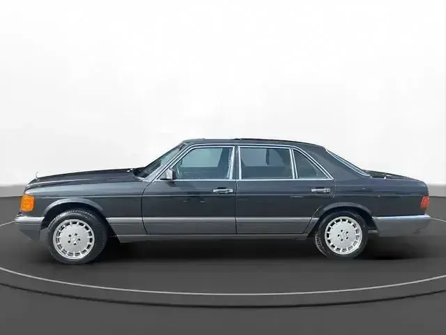 Gebraucht Mercedes S560 279 PS (205 kW) 1990 Blauschwarz  metallic Limousine