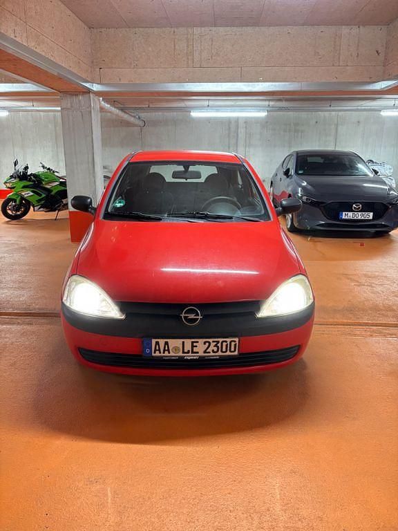 Rot Gebraucht 2001 Opel Corsa Limousine | 700 € (Guter Preis) - Bild 1/4