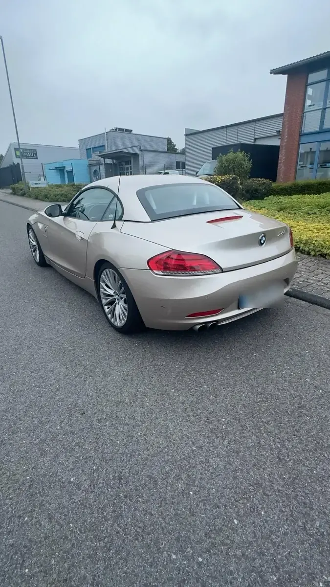 Gebraucht BMW Z4 204 PS (150 kW) 2009 Beige Cabrio