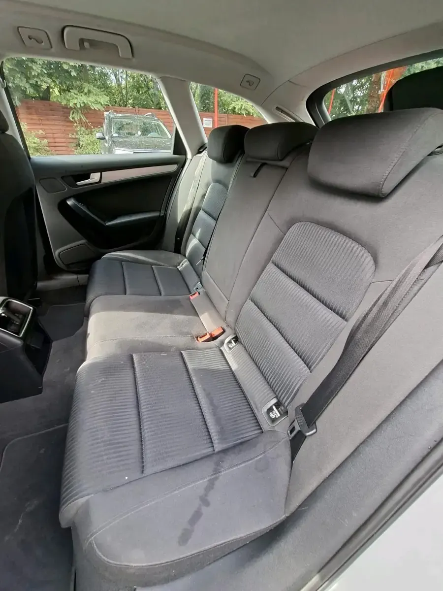 Gebraucht Audi A4 143 PS (105 kW) 2011 Silber Kombi