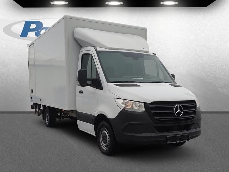Gebraucht Mercedes Sprinter 170 PS (125 kW) 2021 Arktikweiß Van