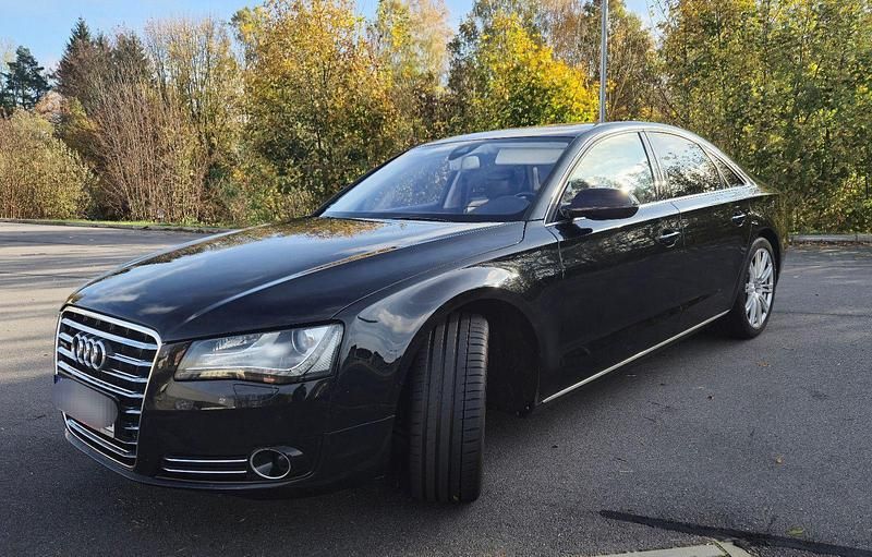 Gebraucht Audi A8 Ambiente 351 PS (258 kW) 2010 Schwarz Limousine