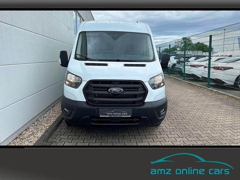 Neu Ford Transit Trend 131 PS (96 kW) 2025 Weiß Limousine